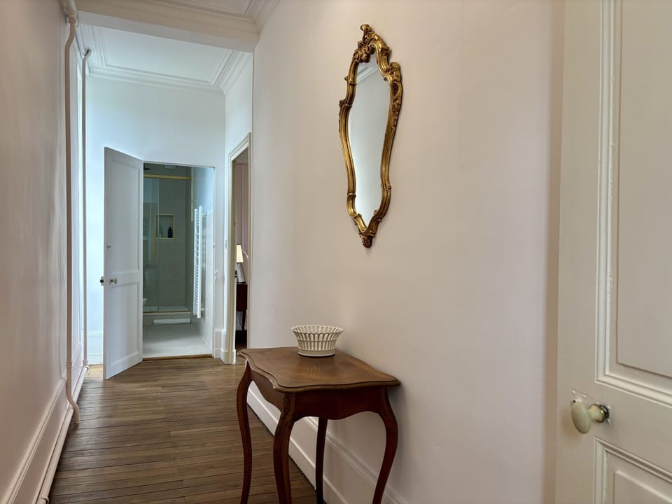 Comfort Suite, Ensuite, Pool View | Free WiFi