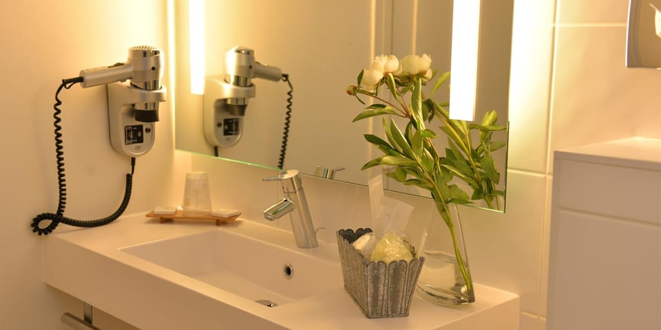Hair dryer, towels