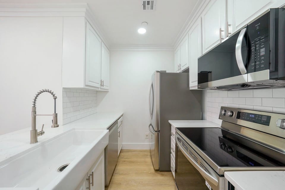 Surfside G19 - Miramar Beach - Kitchen