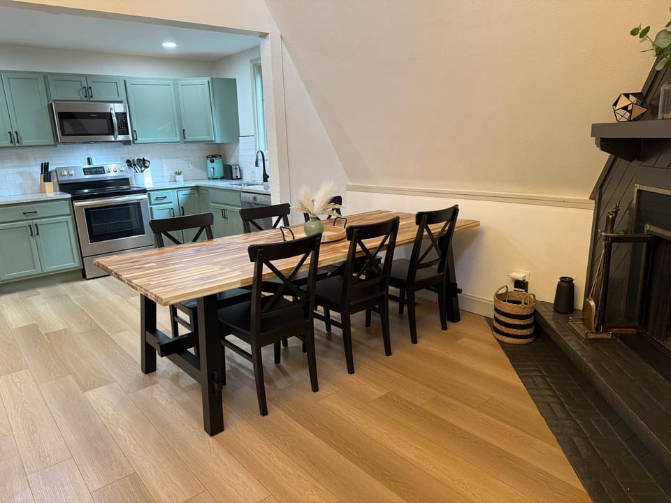 Full table with 2 extra chairs available.