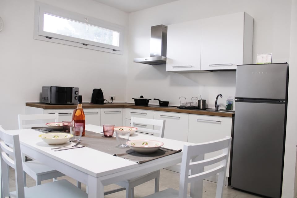 Kitchen and dining area