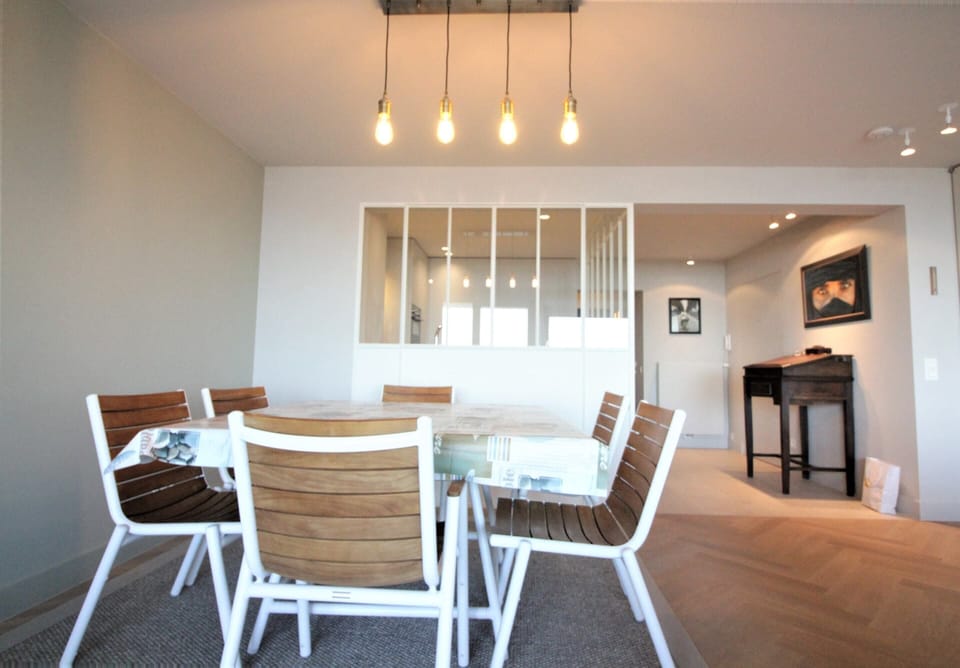 Apartment | Dining