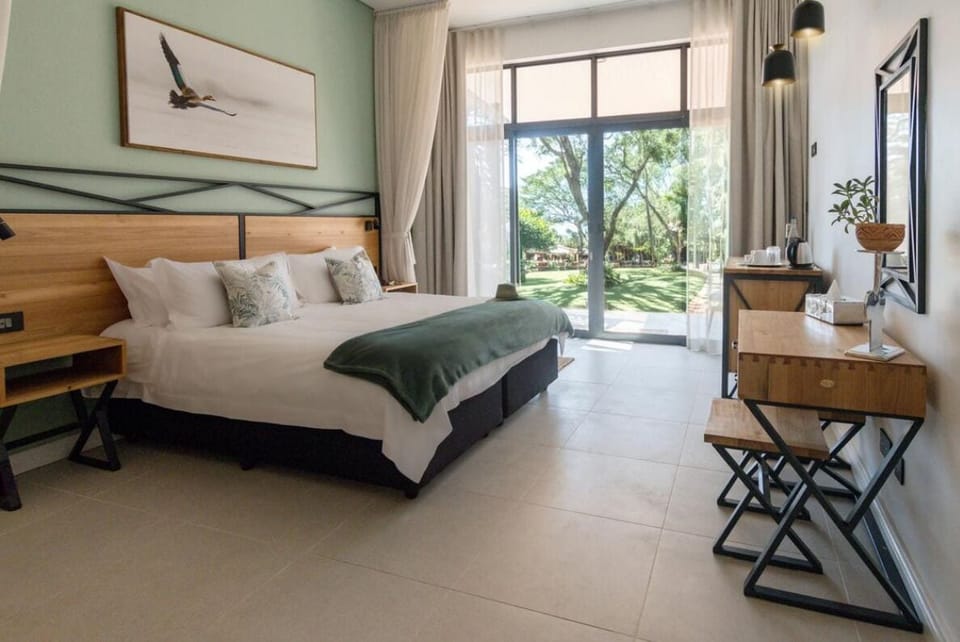 Standard Double or Twin Room, Courtyard View | In-room safe, desk, laptop workspace, free WiFi