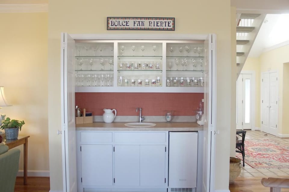Wet Bar
