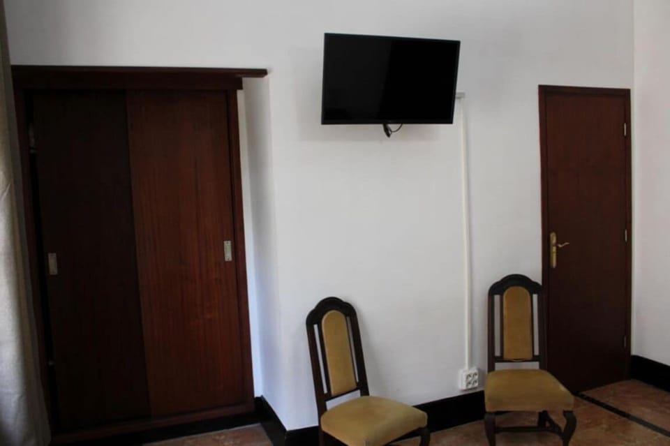 Basic Double Room, City View | Down comforters, WiFi (free), bed sheets