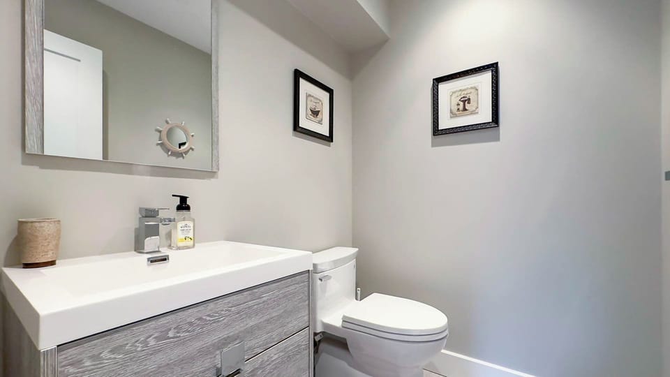 Main Powder Room