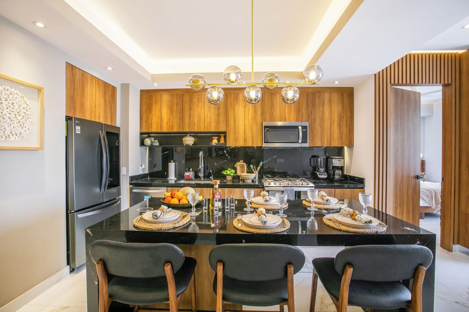 Kitchen — Modern and fully equipped with high-end appliances