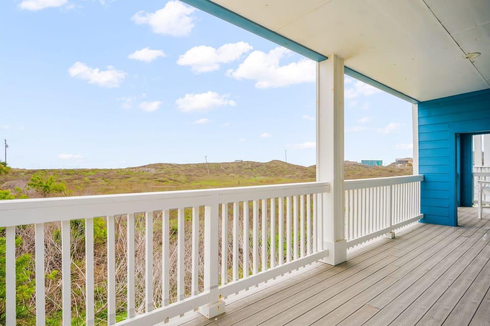 Private porch off of master bedroom