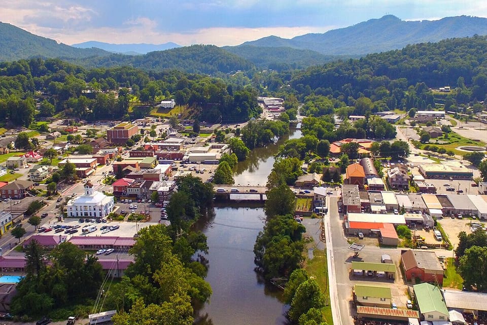 Downtown Bryson City is only 15 mins from the cabin