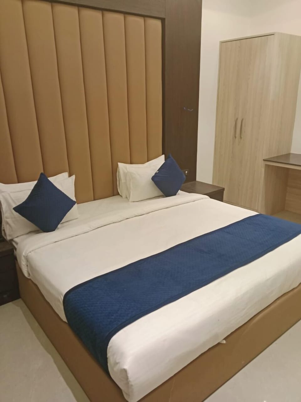Double Room, Non Smoking, Private Bathroom | Desk, soundproofing, free WiFi