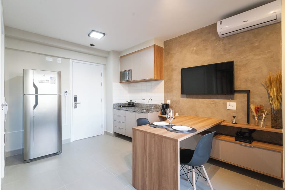 Studio | Blackout drapes, iron/ironing board, free WiFi