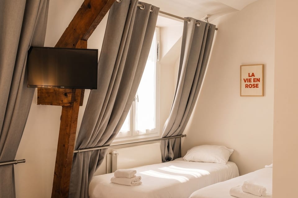 Family Quadruple Room | Premium bedding, desk, blackout drapes, soundproofing