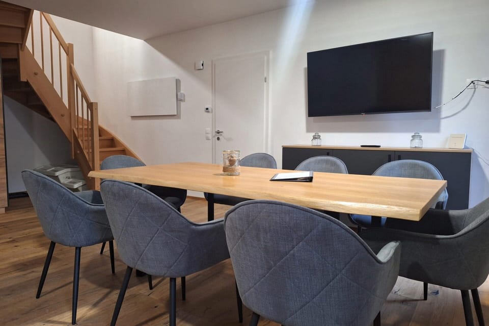 Chalet | Dining