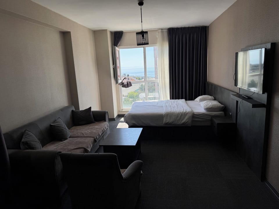 Family Condo | In-room safe, laptop workspace, free WiFi