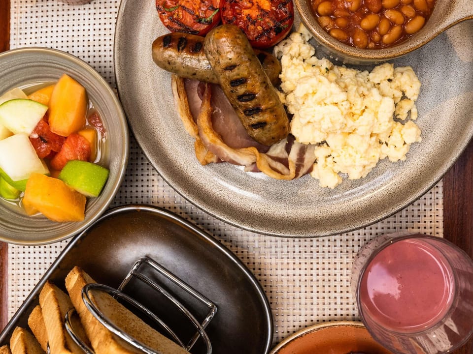 Daily buffet breakfast for a fee