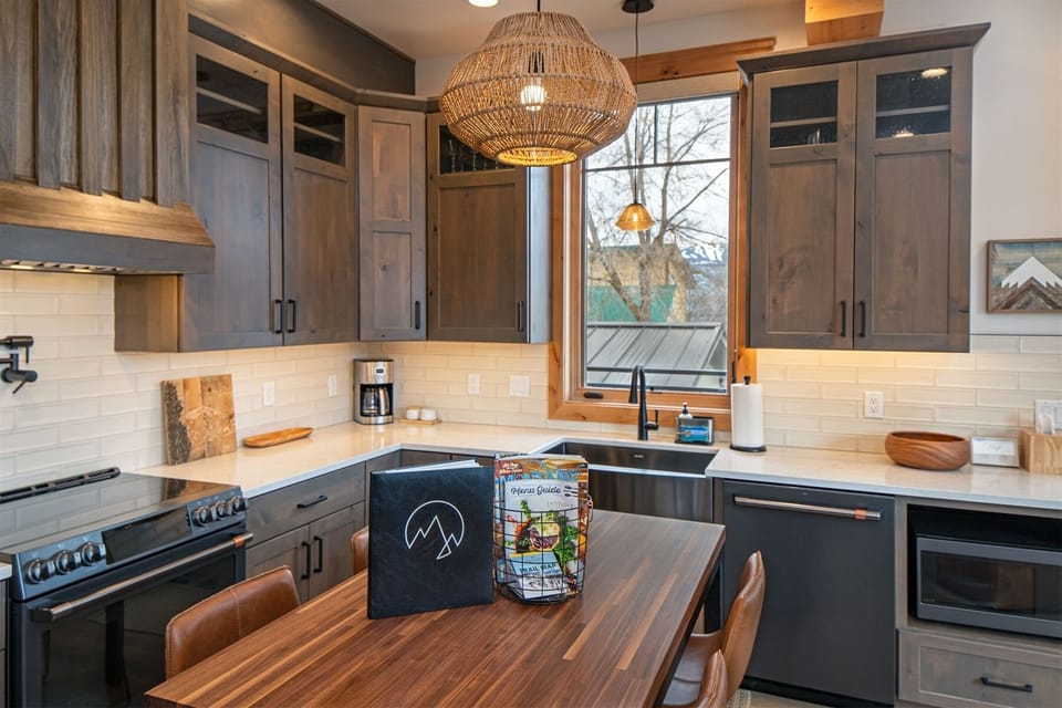 The fully equipped kitchen is perfect for creating memorable meals | Main Level