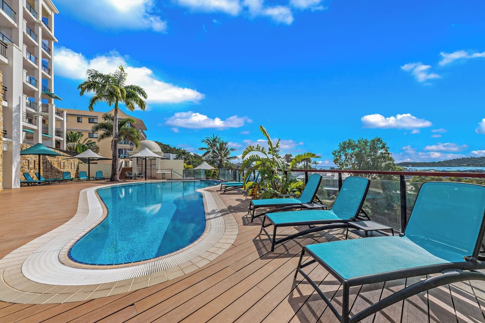 Swimming pool (3)