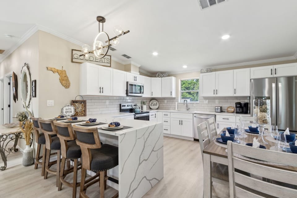 Tastefully Renovated Kitchen