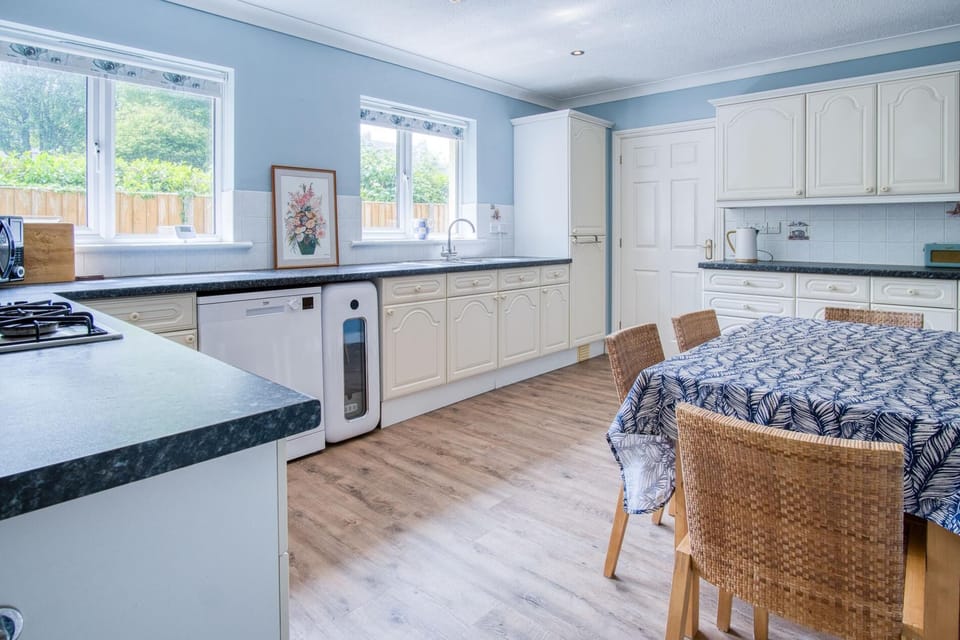 Audreys - 3 Bed Holiday Home - Manorbier (25541)