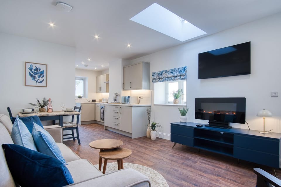 The Studio - 1 Bedroom Cottage - Princes Gate (25232)