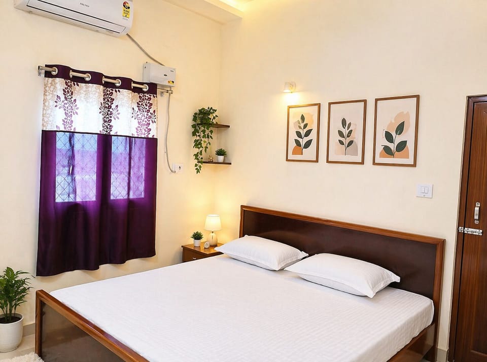 Hypo-allergenic bedding, in-room safe, soundproofing, free WiFi