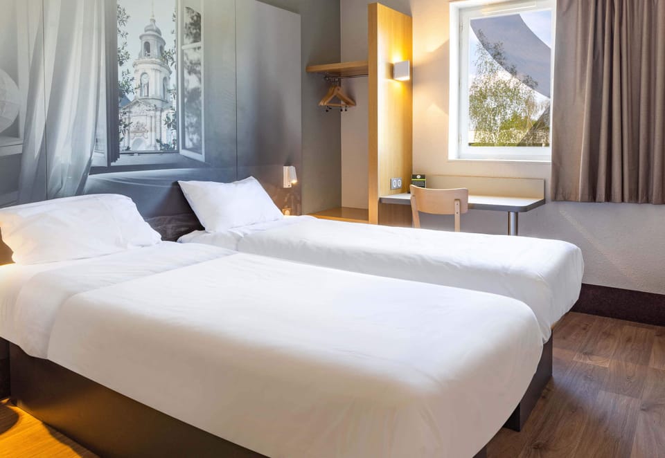 Twin Room, Non Smoking | Premium bedding, desk, soundproofing, free WiFi