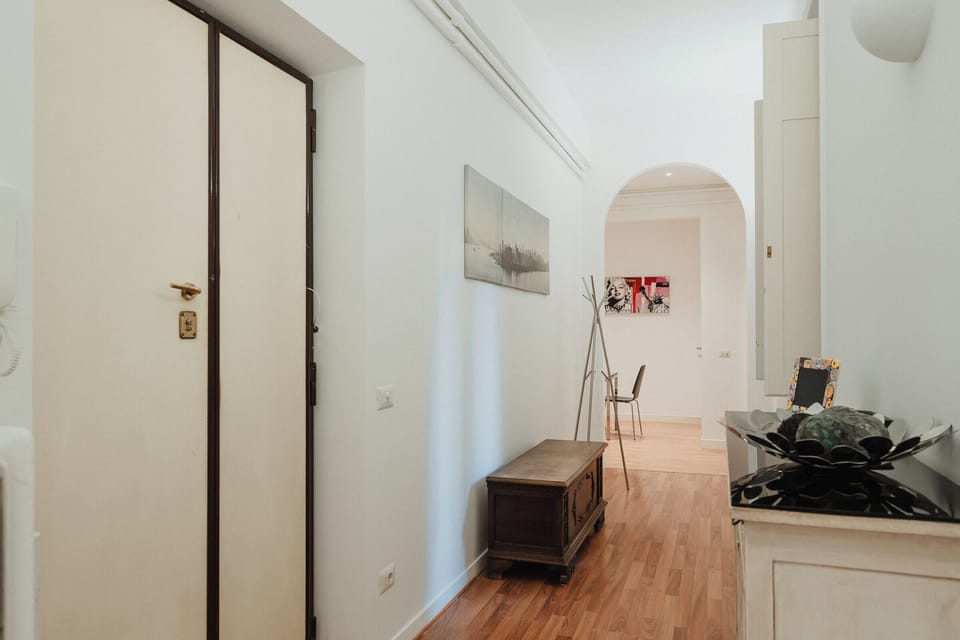 Basic Double Room | Interior