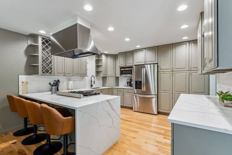 Remodeled and fully stocked chef`s kitchen