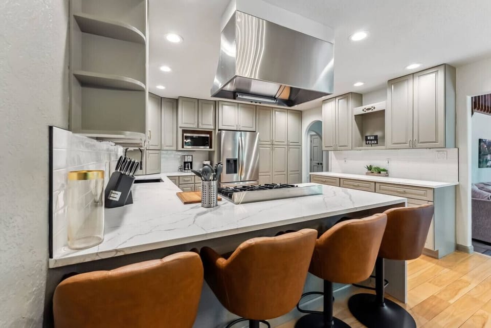 Remodeled and fully stocked chef`s kitchen
