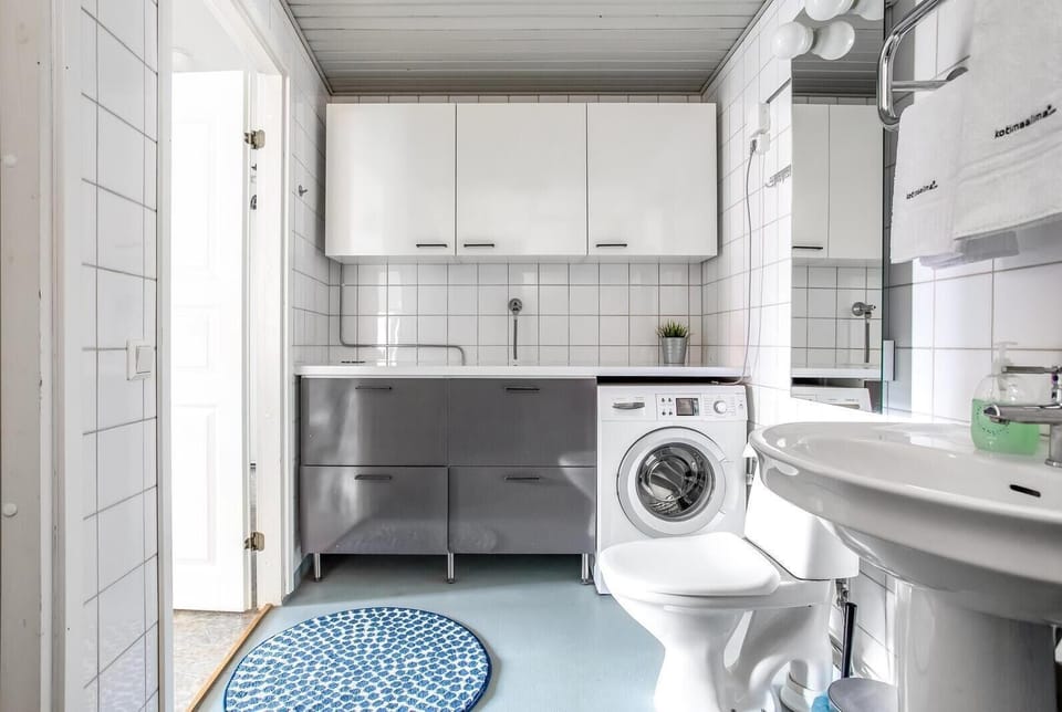 Comfort Apartment, 2 Bedrooms, Courtyard View | Bathroom