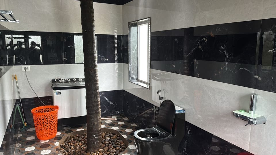 Family Double Room, Beach View | Bathroom