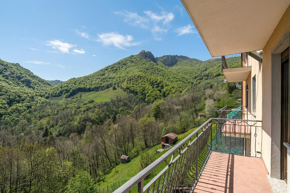 Family House, 3 Bedrooms, 2 Bathrooms (Balcone Di Alex & Thomas) | Property grounds