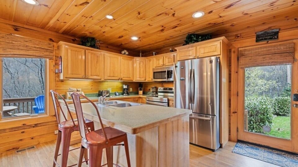View into Kitchen and Breakfast Bar