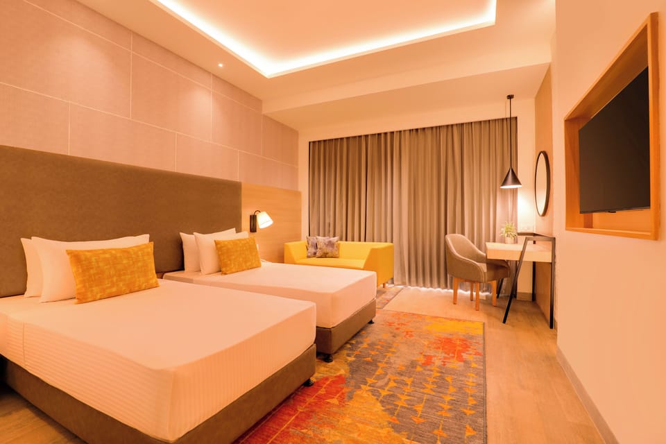 Deluxe Twin Room | In-room safe