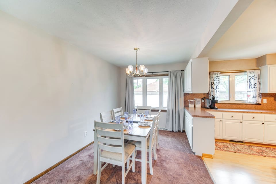 House (3 Bedrooms) | Interior