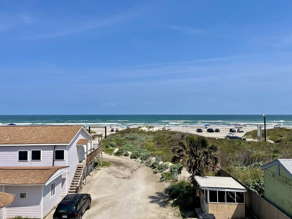 Condo, 3 Bedrooms | Exterior