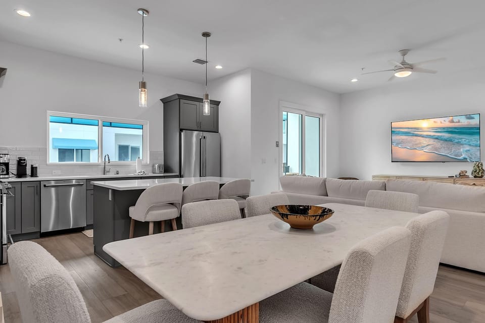 House, Multiple Beds (Azul Townhomes A3 and A4 - Sunrise/Su) | Interior