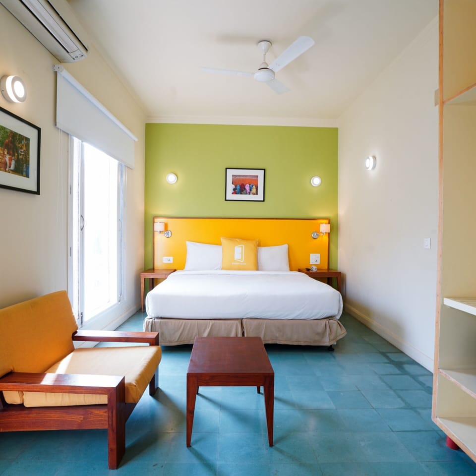 Superior Room, 1 Bedroom, City View | Room amenity