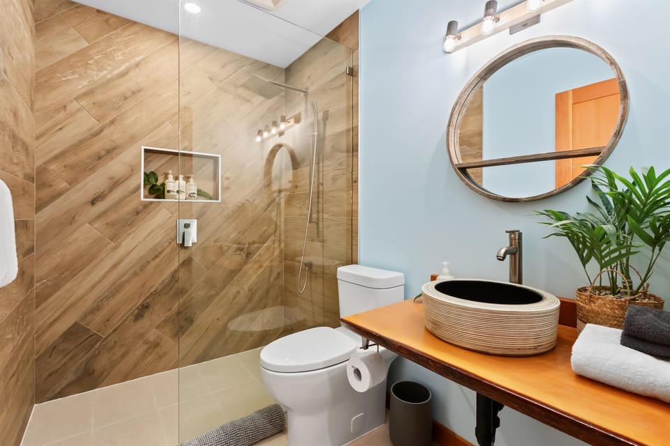 Overview of bathroom