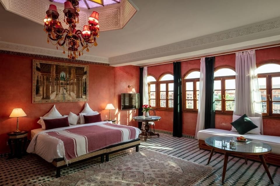 Deluxe Suite | Premium bedding, in-room safe, desk, laptop workspace