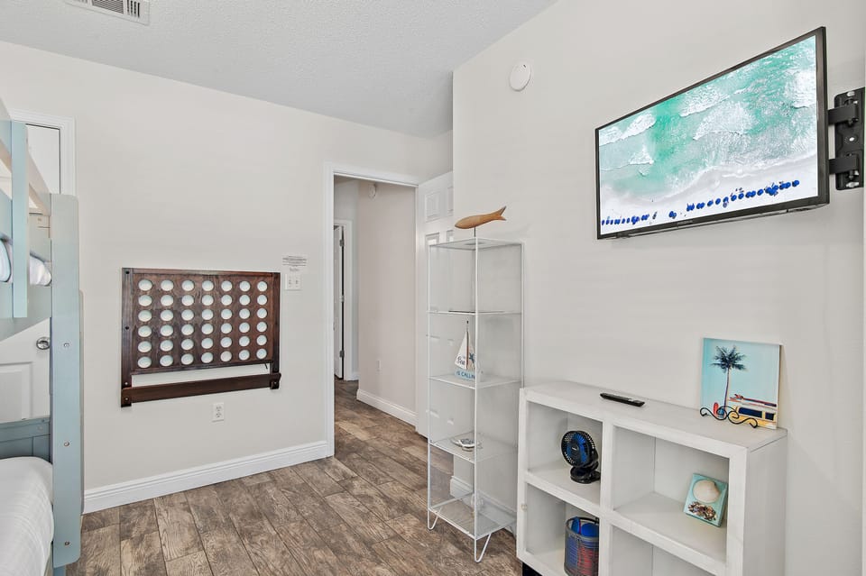 Bunk room