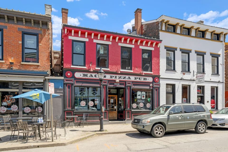 Mannequin on Main | Covington KY!