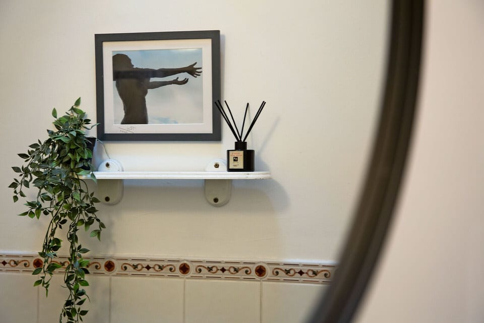 Bathroom mirror reflection