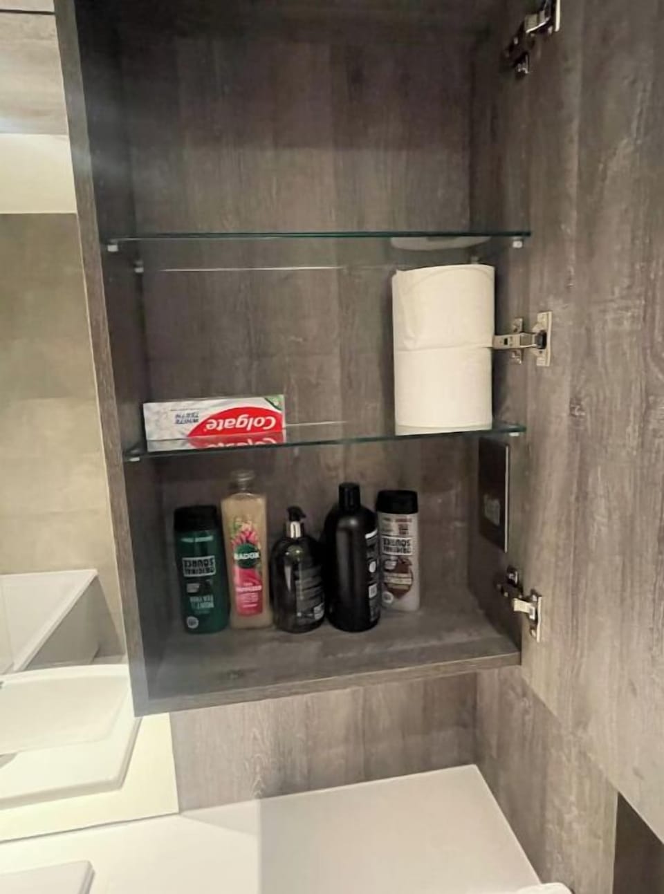 Bathroom amenities