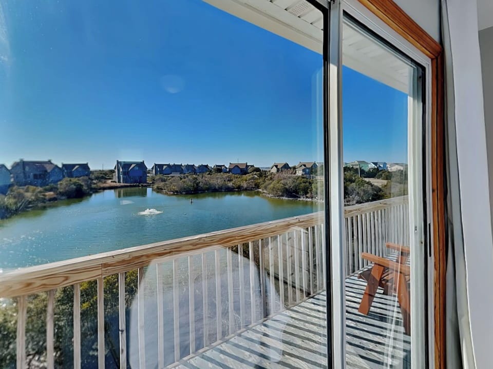 Studio (4 Bedrooms) | Property amenity