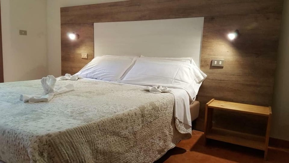 Down comforters, bed sheets