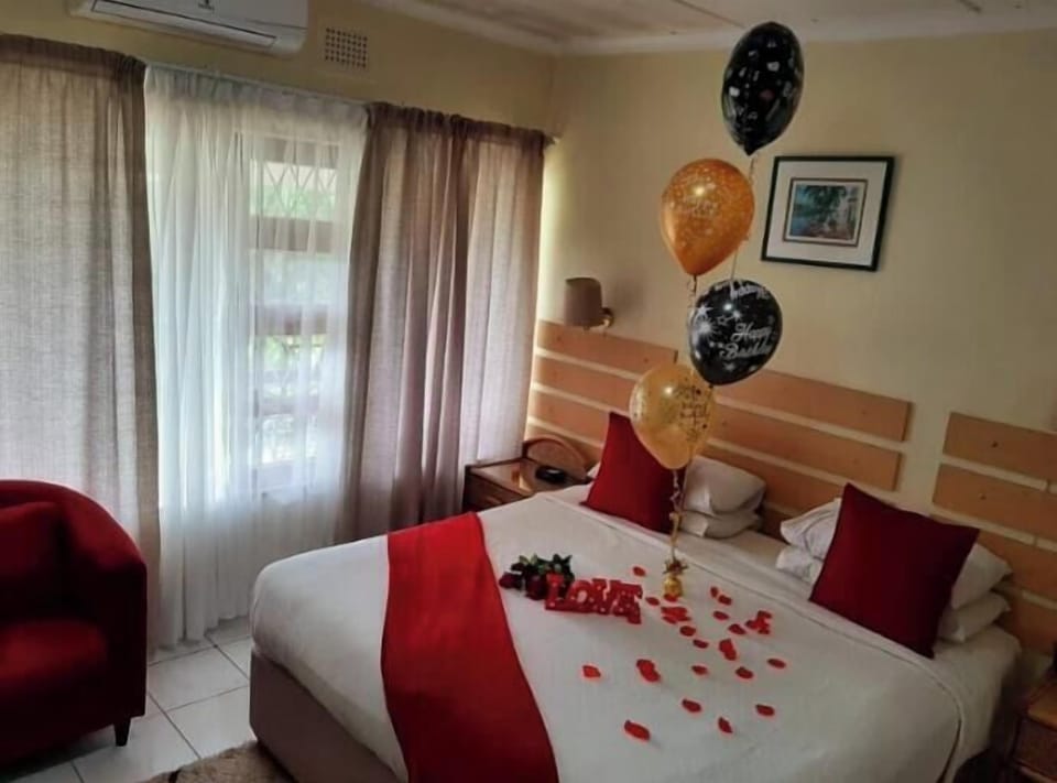 Double Room, Patio | Desk, free WiFi