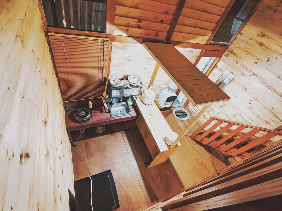 Family Cabin, Balcony, Mountain View | Private kitchen | Fridge, stovetop, dishwasher, cookware/dishes/utensils