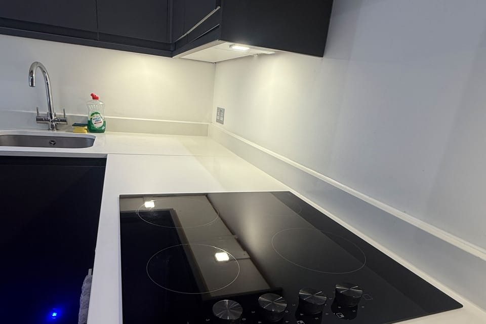 Apartment | Private kitchen | Fridge, microwave, oven, stovetop