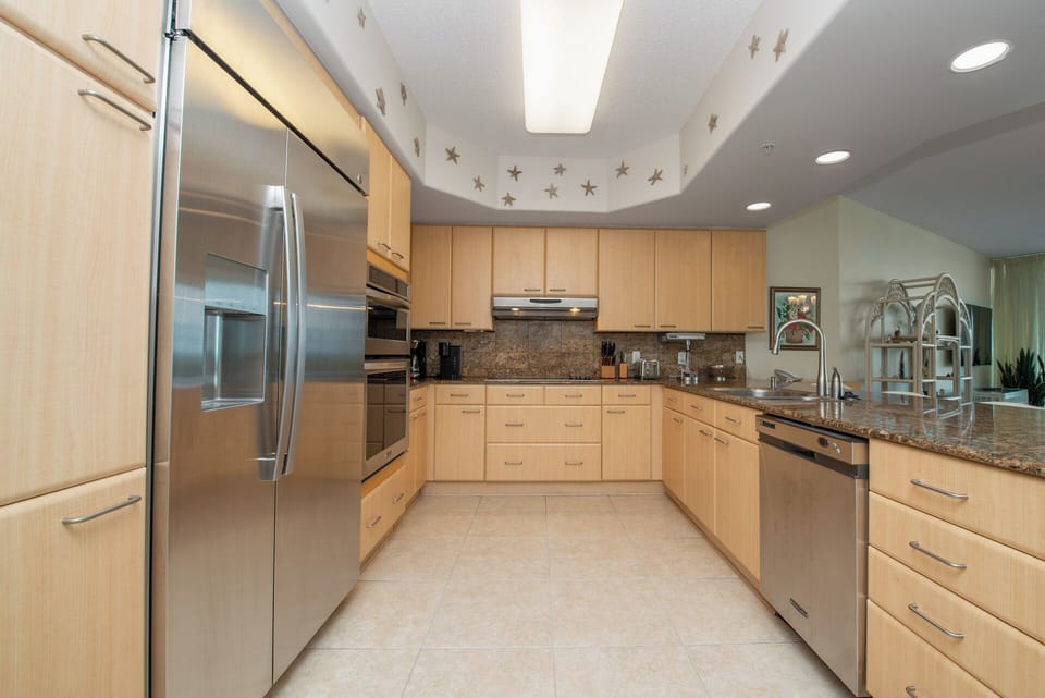 Caribe Resort B212 Kitchen